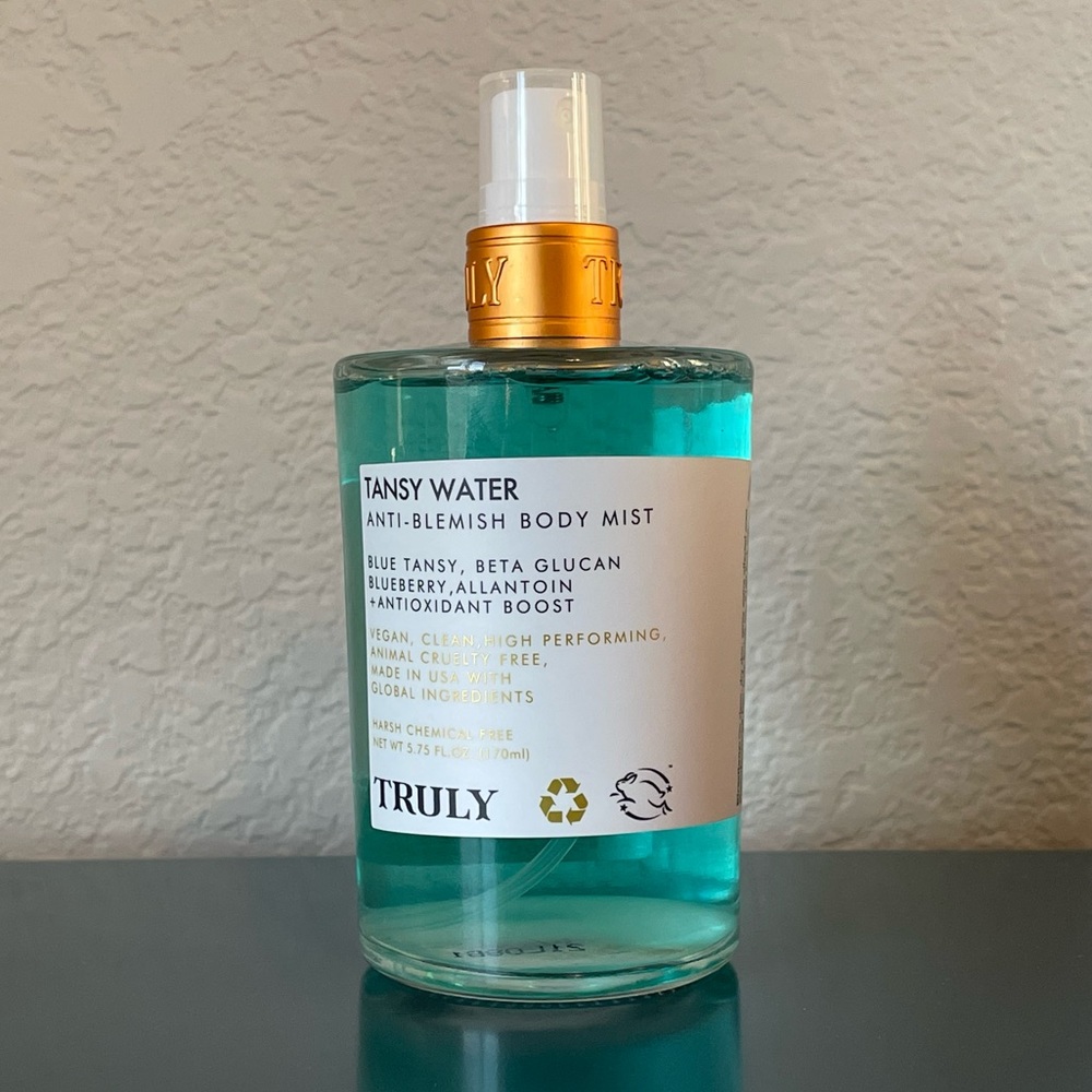 TRULY Tansy Water Anti-Blemish Body Mist